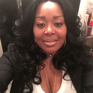 Meet your Posher, Sheila